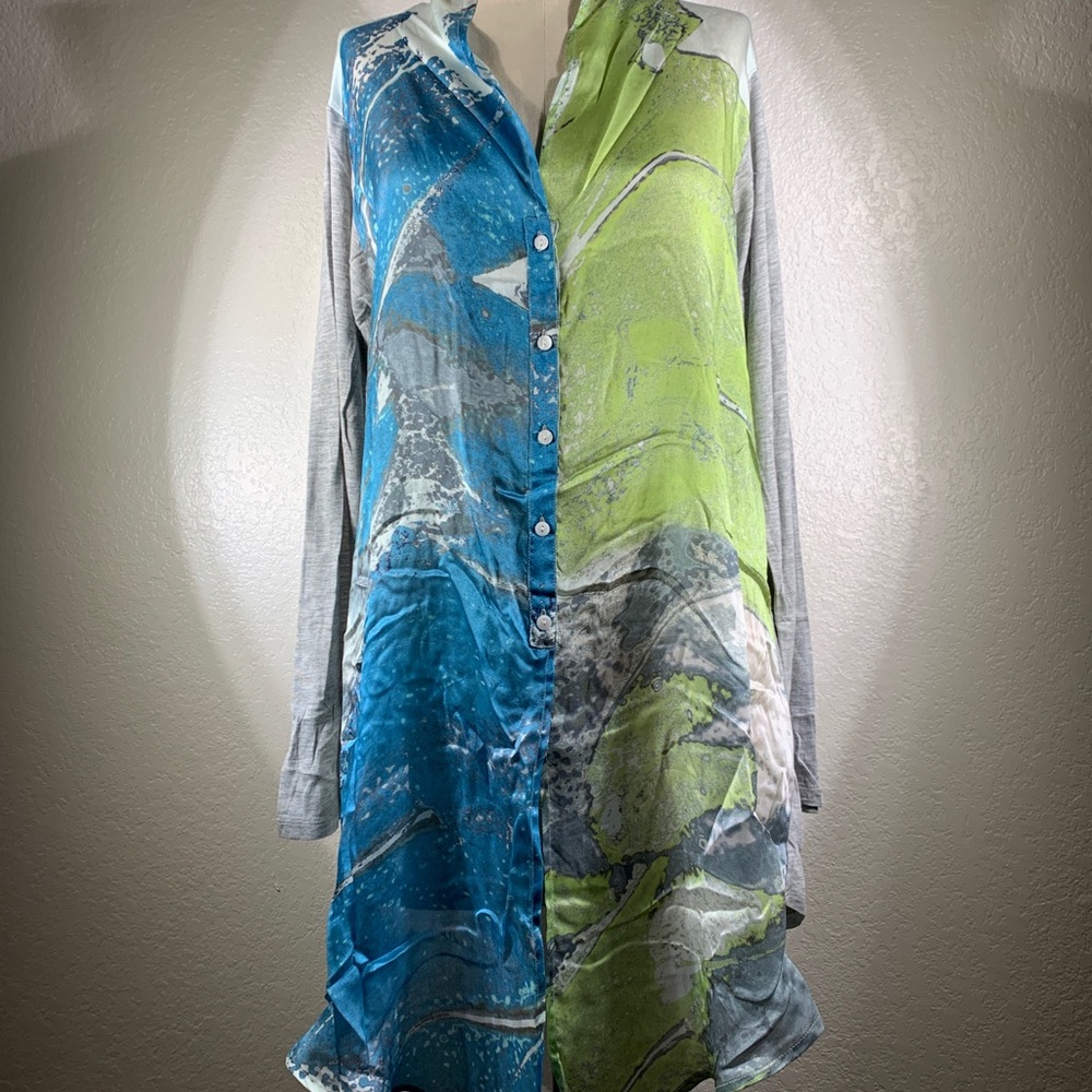 Biya Impressionist Asymmetrical Tunic Shirt M NWOT